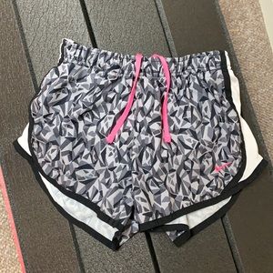 Girls Dri-fit Nike shorts size small
